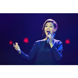 降央卓瑪與演出經紀 天籟之音背后的專業推手